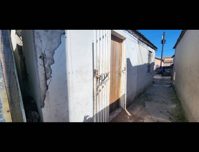 1 BEDROOM HOUSE FOR SALE IN MFULENI